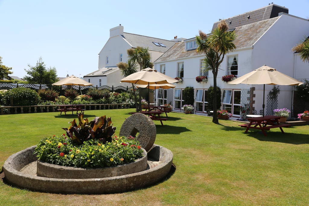 Beausite Hotel Grouville Luaran gambar