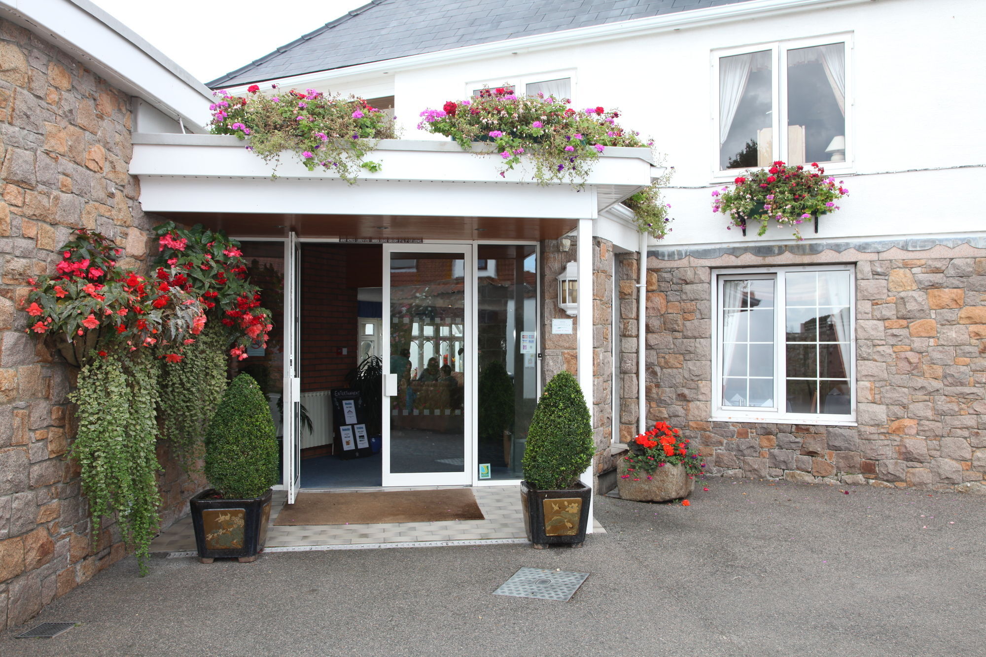 Beausite Hotel Grouville Luaran gambar